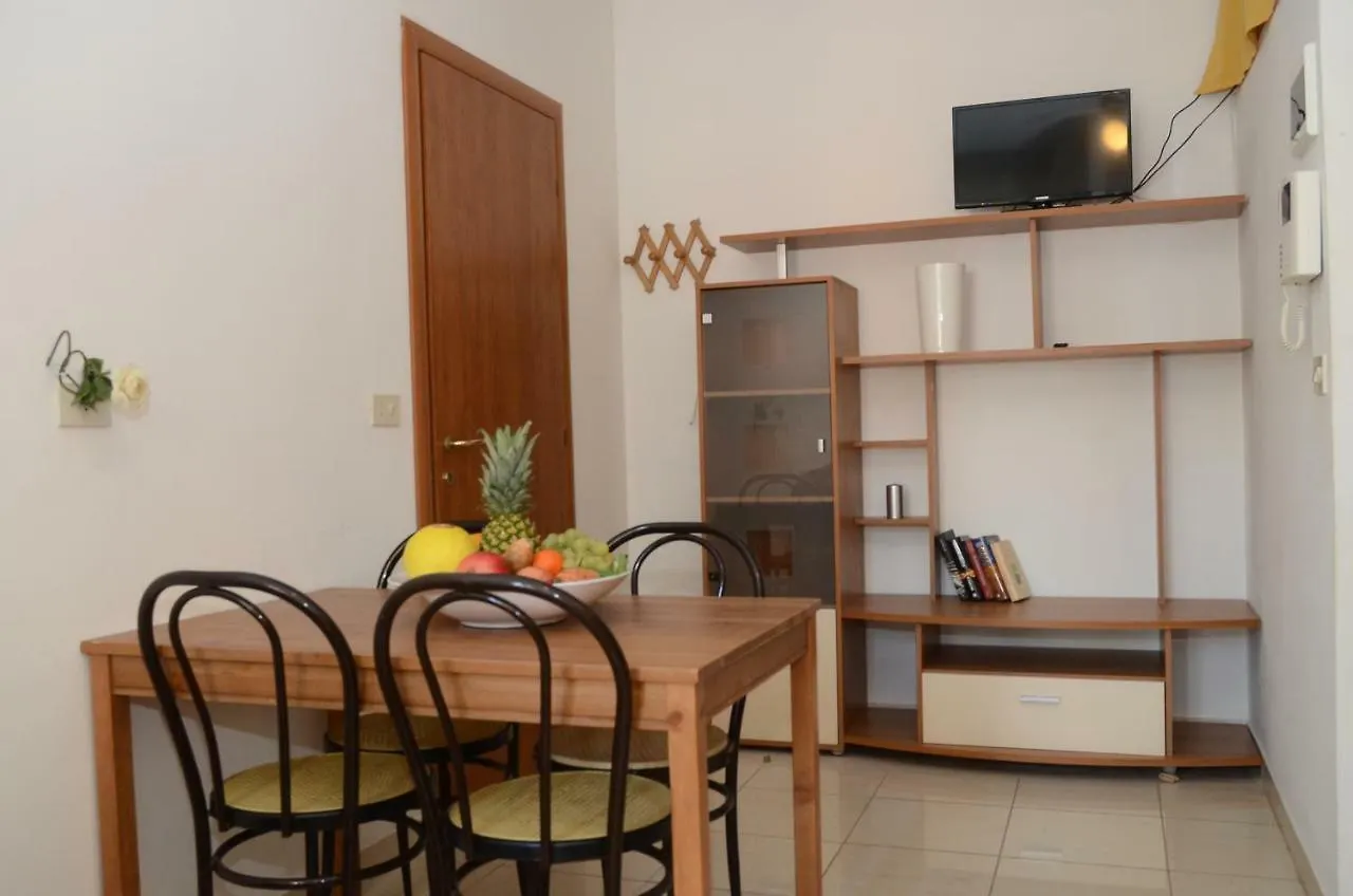Residence Edera Rimini 2*,  Italy